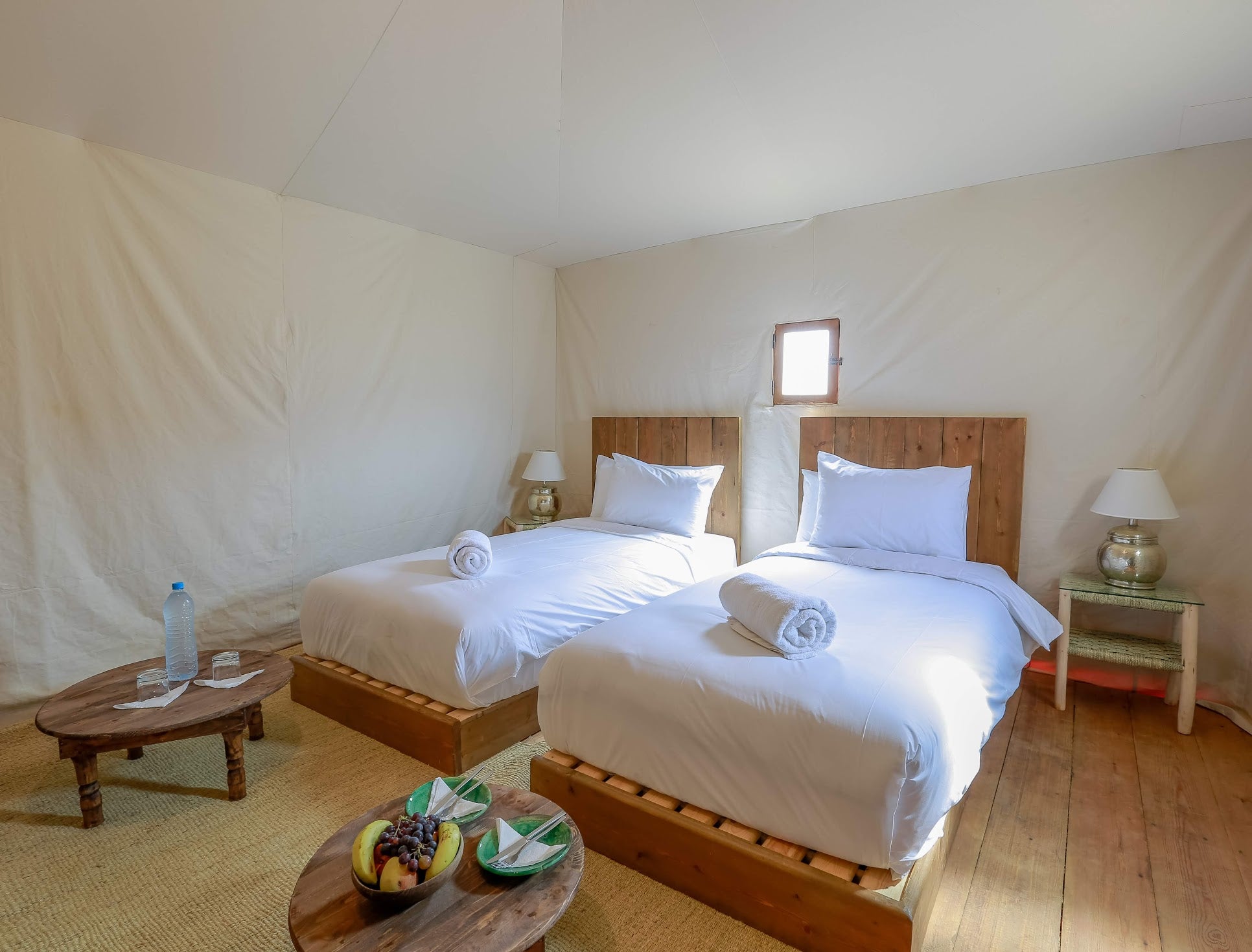 NOMADIC TENT AU WHITE CAMEL